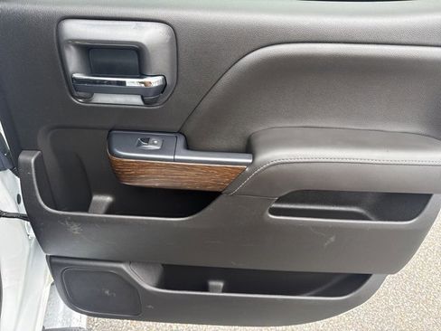 Used 2017 GMC Sierra 2500 Denali w/ Duramax Plus Package image 24