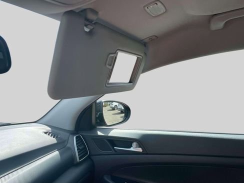 Used 2019 Hyundai Tucson Value AWD/4WD image 32