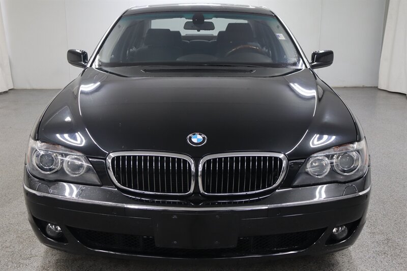 Used 2006 BMW 750Li RWD image 2