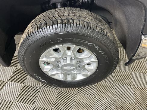 Used 2020 Chevrolet Silverado 2500 LT w/ All Star Edition image 5