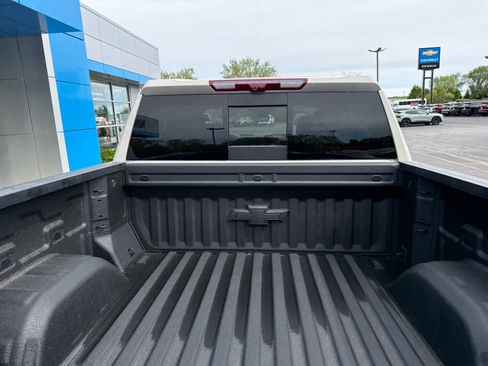 New 2026 Chevrolet Silverado 1500 ZR2 w/ LPO, Dark Essentials Package AWD/4WD image 11