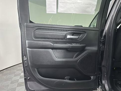 New 2026 RAM 1500 Express AWD/4WD image 11