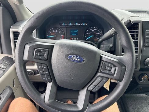 Used 2022 Ford F350 XL w/ Power Equipment Group image 11