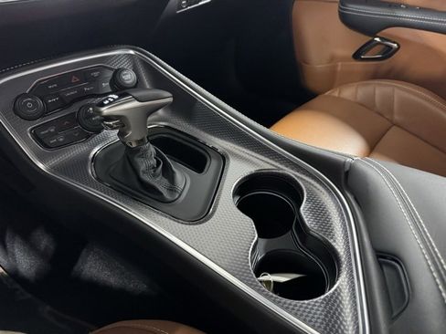 Used 2019 Dodge Challenger SRT Hellcat Redeye image 21