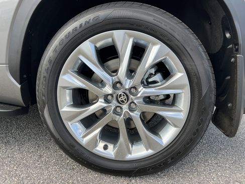 New 2026 Toyota Highlander Limited AWD/4WD image 22