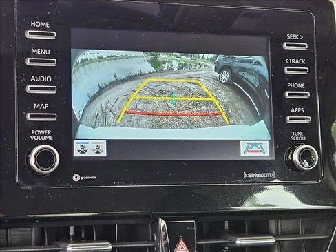 Used 2024 Toyota Camry SE FWD image 11