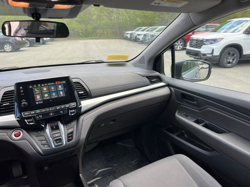 Used 2018 Honda Odyssey EX image 37