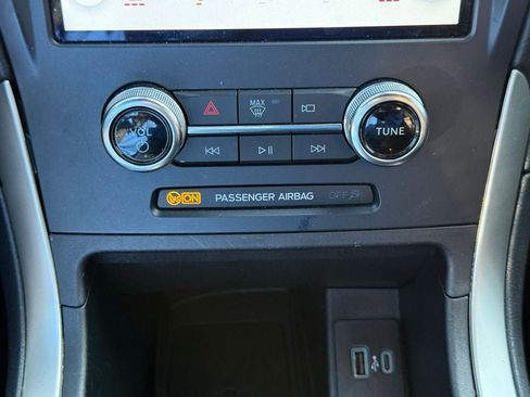 Certified 2023 Ford Edge ST-Line w/ Cargo Accessory Package image 30