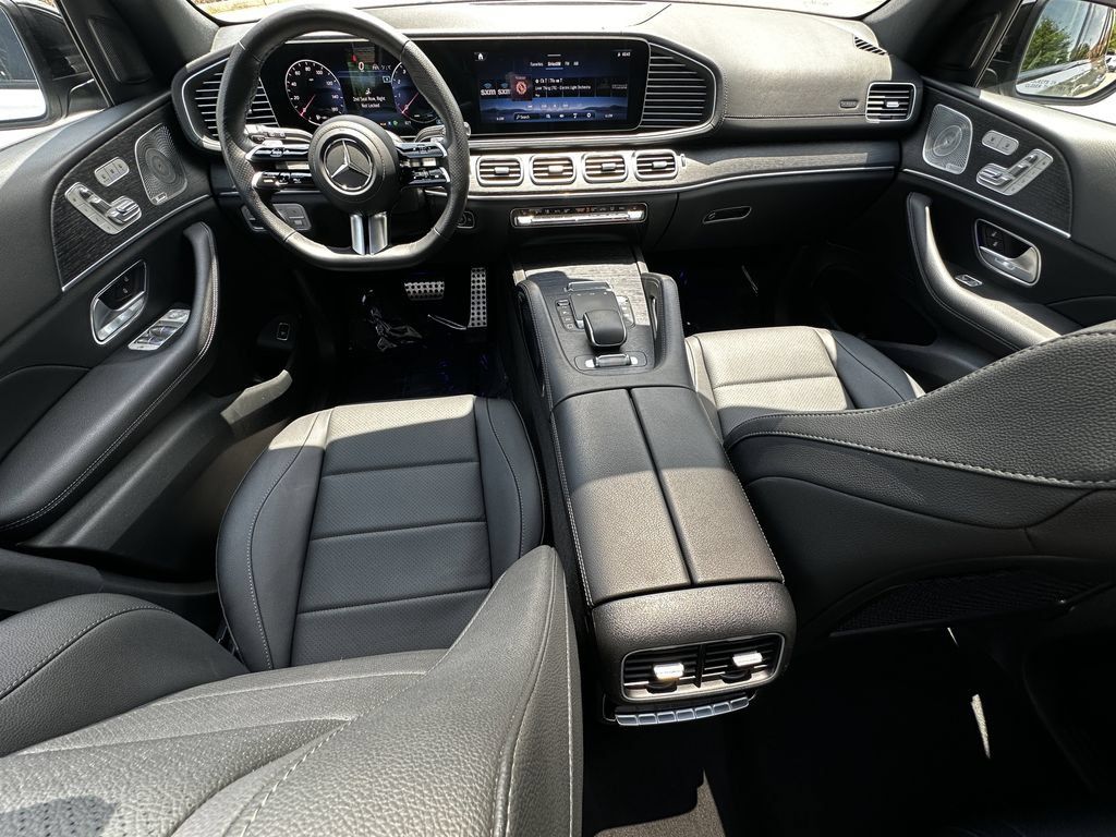 Certified 2025 Mercedes-Benz GLS 450 4MATIC w/ AMG Line Exterior image 28