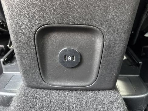 Certified 2025 Ford Escape ST-Line Select AWD/4WD image 25