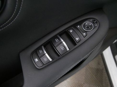 Used 2025 INFINITI QX55 Luxe w/ Cargo Package image 15