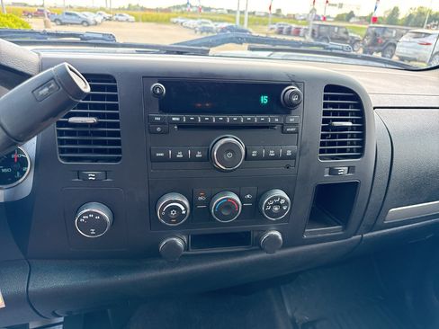 Used 2008 Chevrolet Silverado 1500 LT w/ Power Pack Plus AWD/4WD image 14