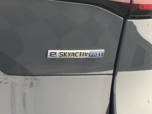 Certified 2025 MAZDA CX-70 Plug-In Hybrid w/ Premium Plus image 34