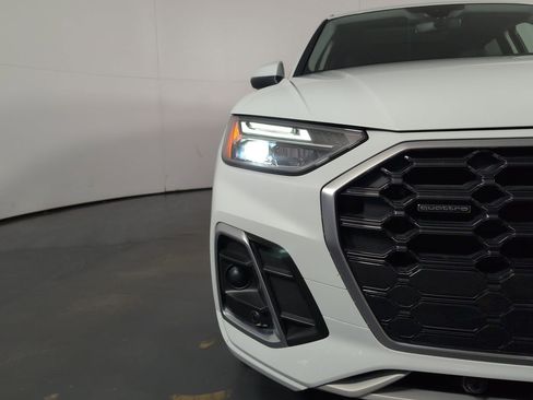 Certified 2025 Audi Q5 2.0T Premium Plus w/ Premium Plus Package image 37