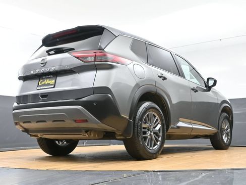 Used 2023 Nissan Rogue S FWD image 50