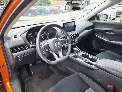 Used 2021 Nissan Sentra SR FWD image 11