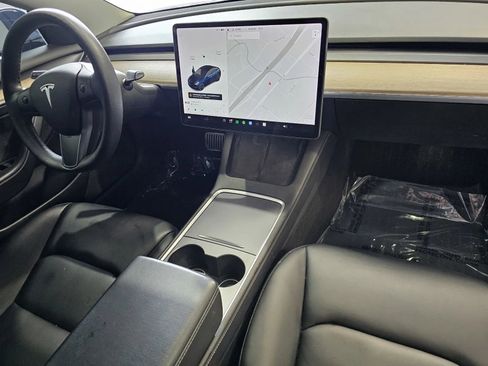 Used 2021 Tesla Model 3 Long Range AWD/4WD image 5
