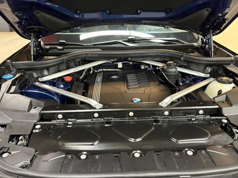 Used 2022 BMW X5 xDrive40i w/ Premium Package image 38