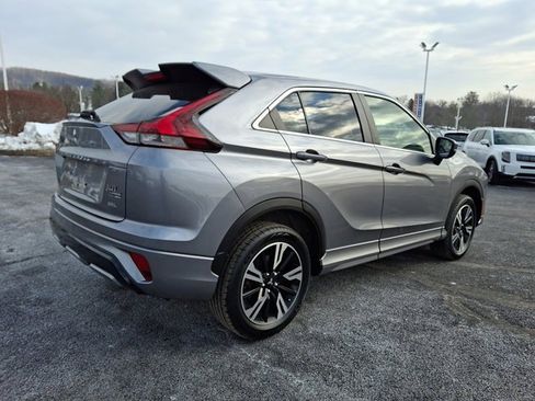 Used 2023 Mitsubishi Eclipse Cross SEL image 9