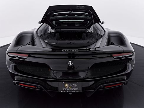 Used 2024 Ferrari 296 GTS RWD image 39