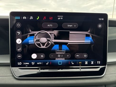 New 2026 Volkswagen Tiguan SE R-Line AWD/4WD image 19