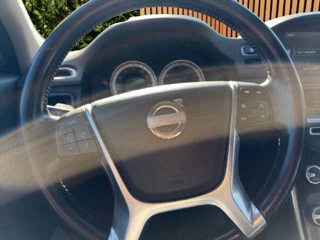 Used 2013 Volvo XC70 T6 AWD/4WD image 18