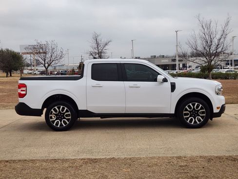 Used 2023 Ford Maverick Lariat w/ Lariat Luxury Package image 7