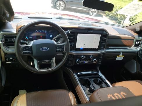 Used 2025 Ford F250 King Ranch AWD/4WD image 10