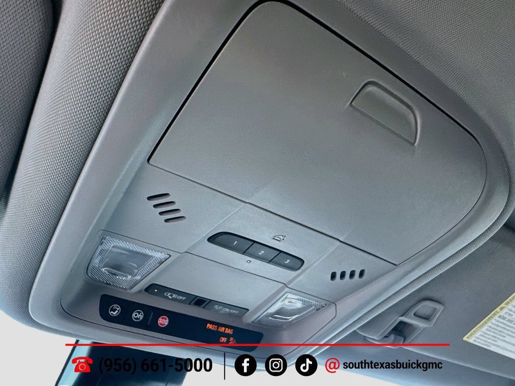 Used 2024 GMC Terrain AT4 w/ Infotainment Package II AWD/4WD image 21