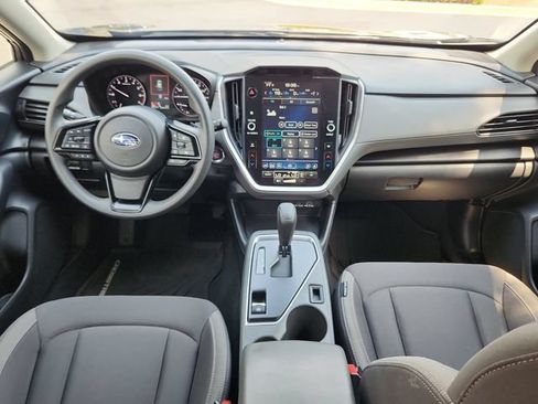 Used 2025 Subaru Crosstrek 2.5i Premium AWD/4WD image 20