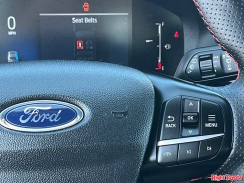 Used 2025 Ford Escape ST-Line FWD image 23