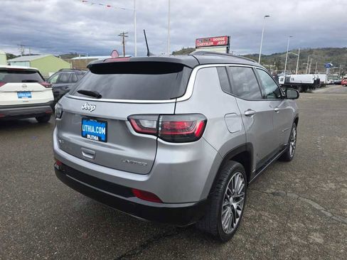 Used 2023 Jeep Compass Limited w/ Elite Group image 5