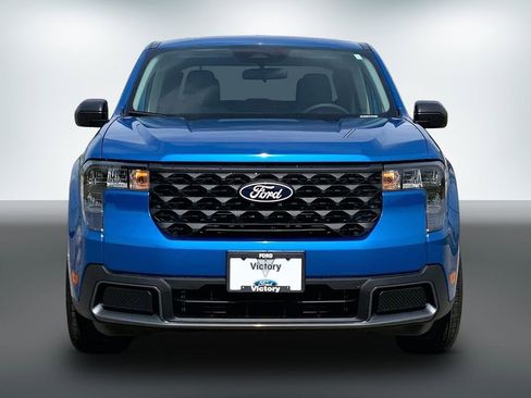 Used 2025 Ford Maverick XLT FWD image 3