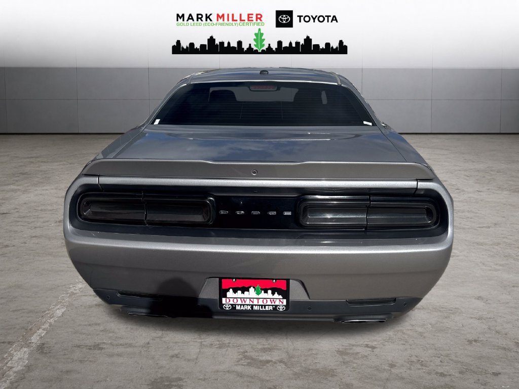 Used 2018 Dodge Challenger R/T w/ Driver Convenience Group RWD image 4
