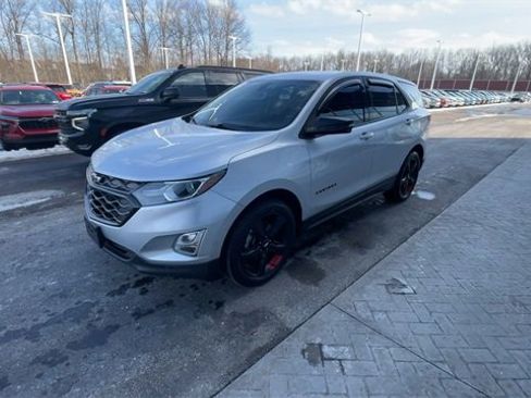 Certified 2019 Chevrolet Equinox LT image 4