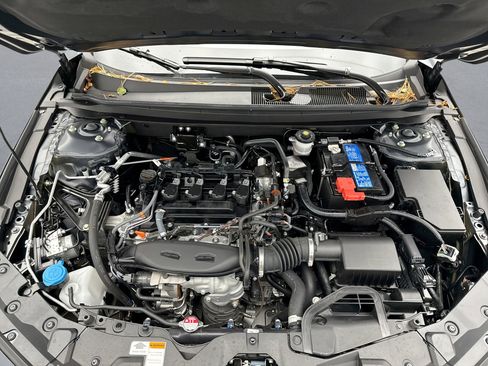 Used 2025 Honda Accord SE image 26