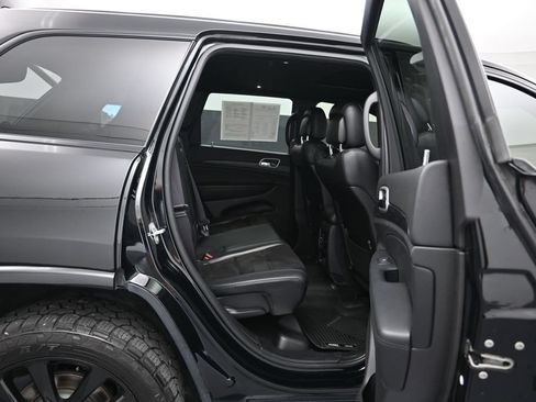 Used 2021 Jeep Grand Cherokee Laredo X AWD/4WD image 27