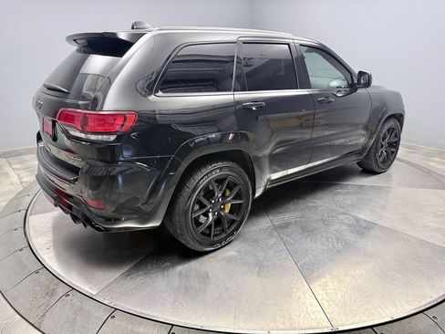 Used 2018 Jeep Grand Cherokee Trackhawk AWD/4WD image 5