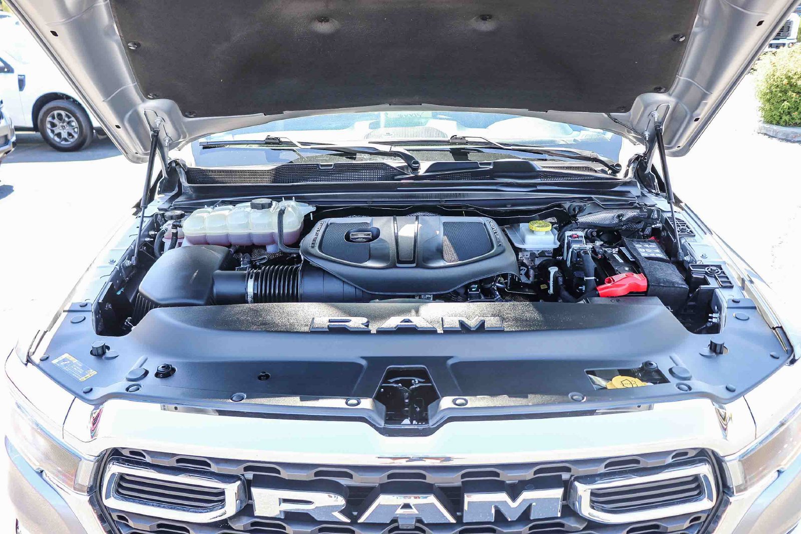 Used 2025 RAM 1500 Big Horn AWD/4WD image 28