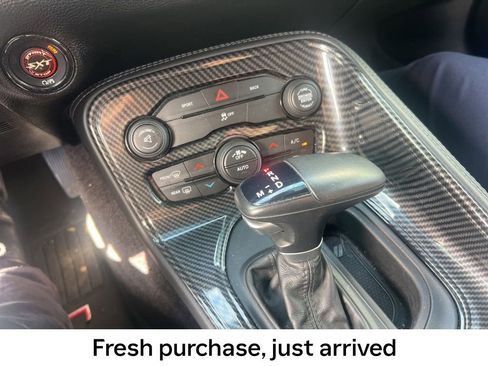 Used 2016 Dodge Challenger SXT w/ Blacktop Package image 11