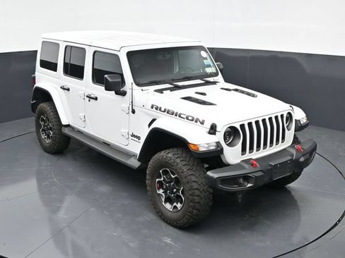 Used 2023 Jeep Wrangler Unlimited Rubicon w/ Cold Weather Group AWD/4WD image 32