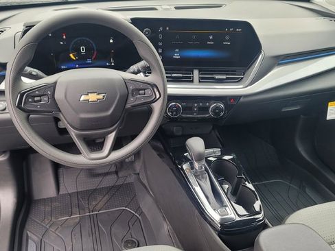 New 2026 Chevrolet Trax LT image 24