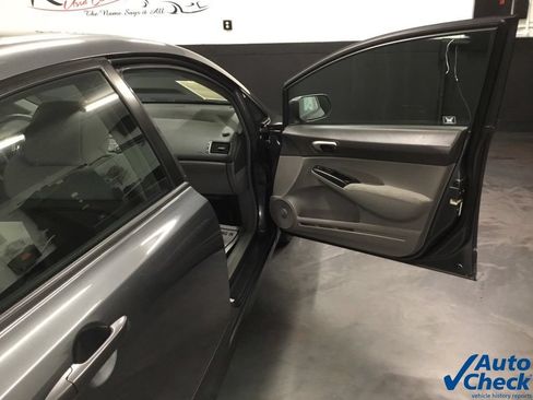 Used 2010 Honda Civic LX image 37
