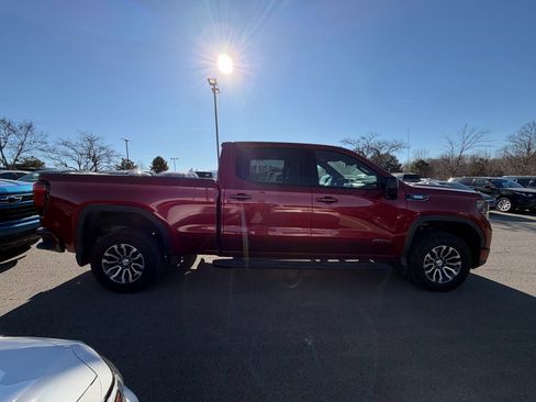 Used 2022 GMC Sierra 1500 AT4 w/ AT4 Preferred Package image 6