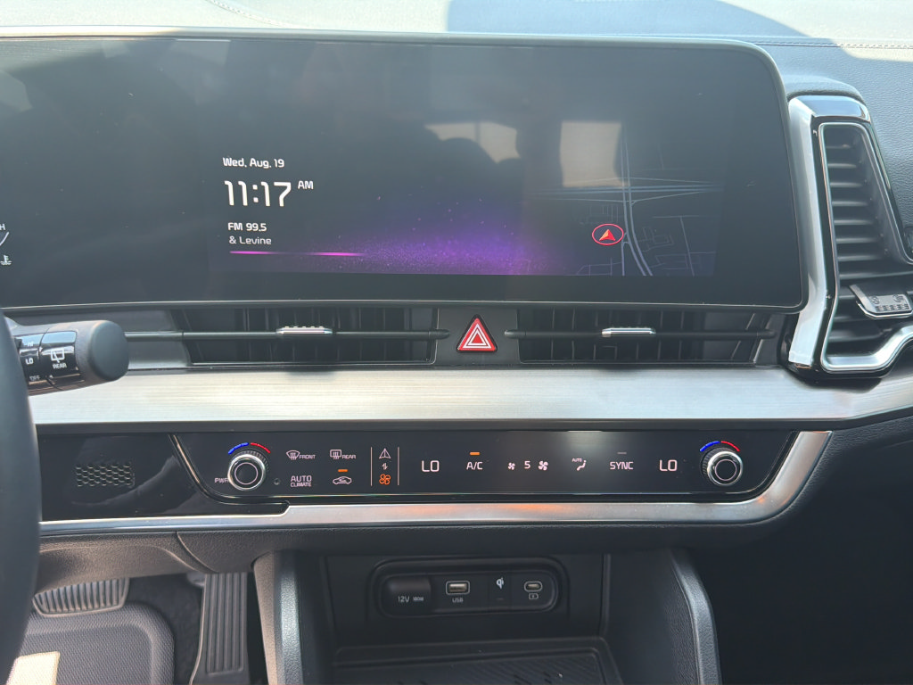 Used 2024 Kia Sportage EX FWD image 45