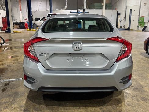 Used 2018 Honda Civic EX-L image 6