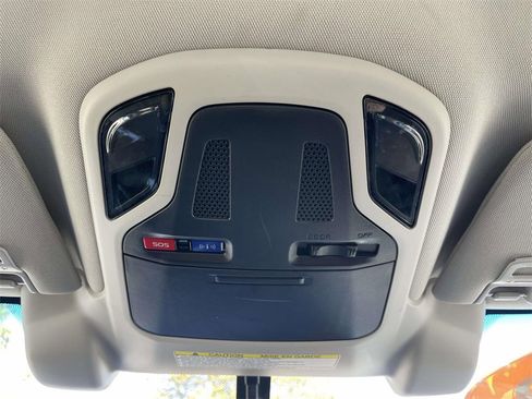 Used 2020 Subaru Legacy Premium image 30