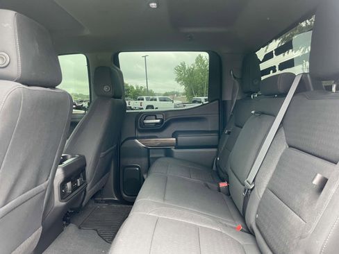 Used 2021 Chevrolet Silverado 1500 RST AWD/4WD image 9