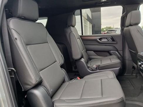 New 2026 GMC Yukon XL Denali w/ Sun & Power Step Package AWD/4WD image 16