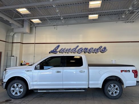 Used 2015 Ford F150 Lariat w/ Equipment Group 502A Luxury image 2